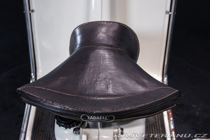 Ostatní značky Ostatní modely Aermacchi - Harley Davidson ZEFFIRO 125 2T 1956