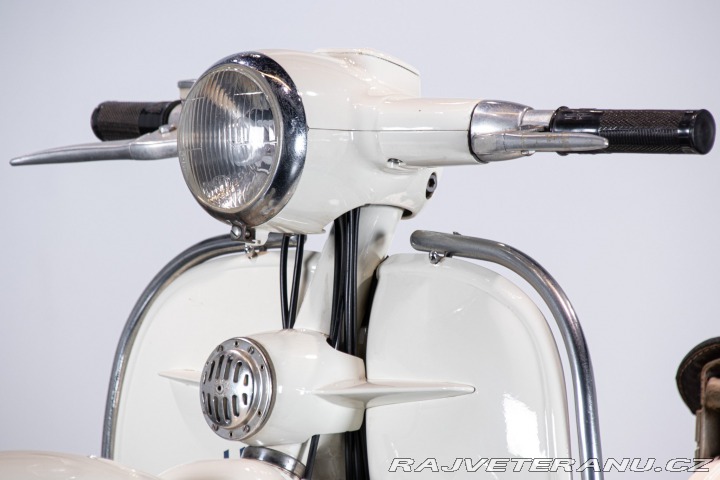 Ostatní značky Ostatní modely Aermacchi - Harley Davidson ZEFFIRO 125 2T 1956