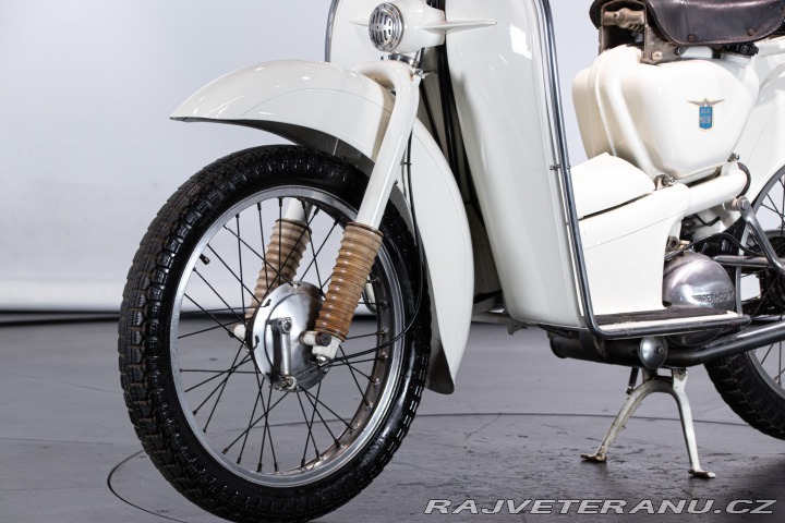 Ostatní značky Ostatní modely Aermacchi ZEFFIRO 125 2T 1956