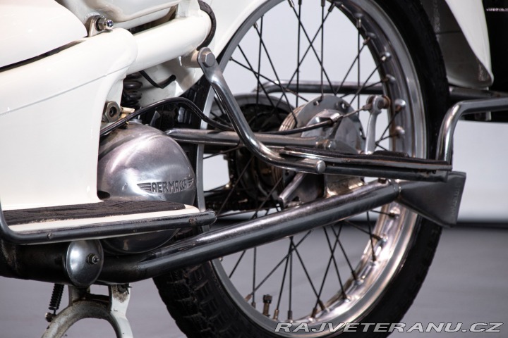 Ostatní značky Ostatní modely Aermacchi - Harley Davidson ZEFFIRO 125 2T 1956