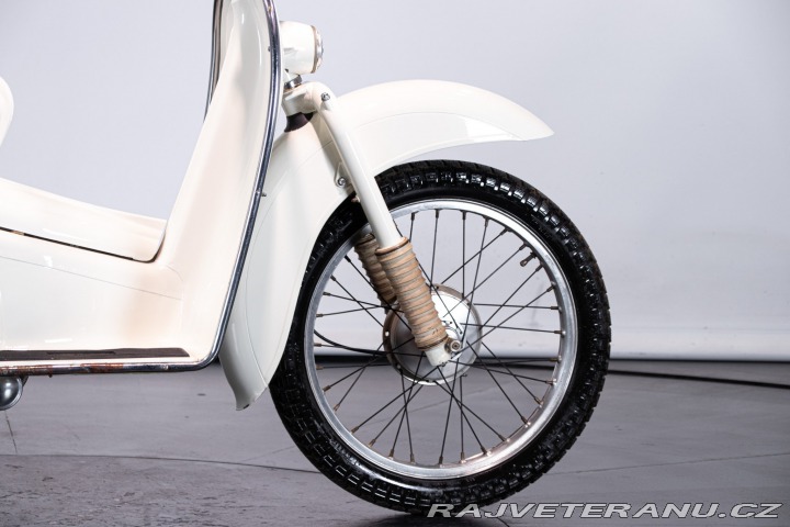 Ostatní značky Ostatní modely Aermacchi - Harley Davidson ZEFFIRO 125 2T 1956