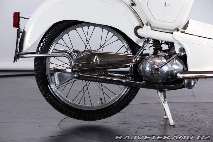 Ostatní značky Ostatní modely Aermacchi - Harley Davidson ZEFFIRO 125 2T 1956