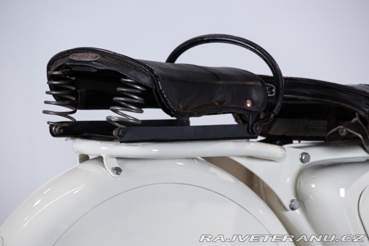 Ostatní značky Ostatní modely Aermacchi - Harley Davidson ZEFFIRO 125 2T 1956