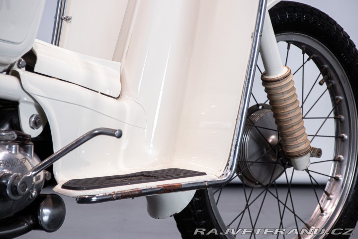 Ostatní značky Ostatní modely Aermacchi - Harley Davidson ZEFFIRO 125 2T 1956