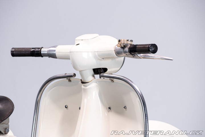 Ostatní značky Ostatní modely Aermacchi - Harley Davidson ZEFFIRO 125 2T 1956