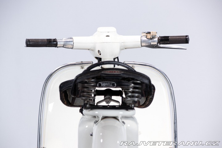 Ostatní značky Ostatní modely Aermacchi - Harley Davidson ZEFFIRO 125 2T 1956