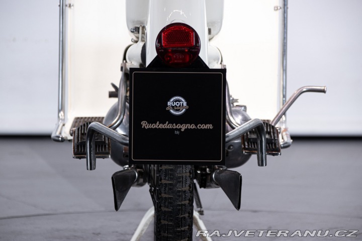 Ostatní značky Ostatní modely Aermacchi - Harley Davidson ZEFFIRO 125 2T 1956