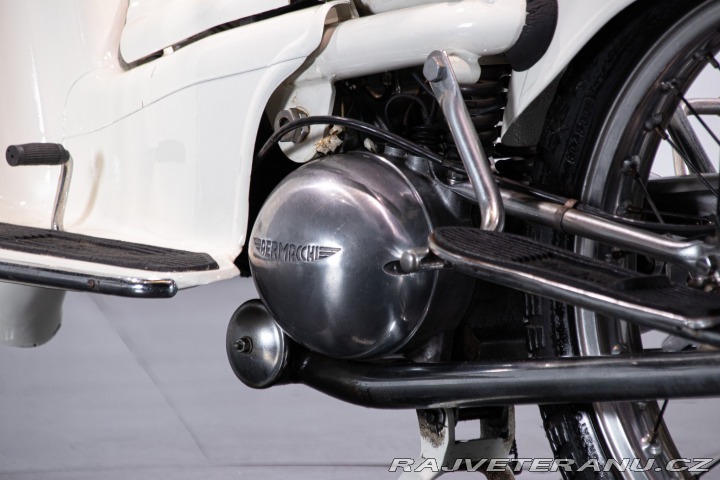 Ostatní značky Ostatní modely Aermacchi - Harley Davidson ZEFFIRO 125 2T 1956