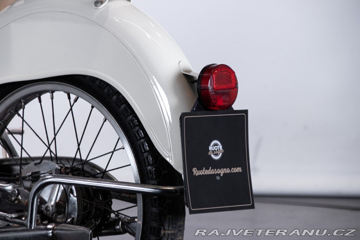 Ostatní značky Ostatní modely Aermacchi - Harley Davidson ZEFFIRO 125 2T 1956