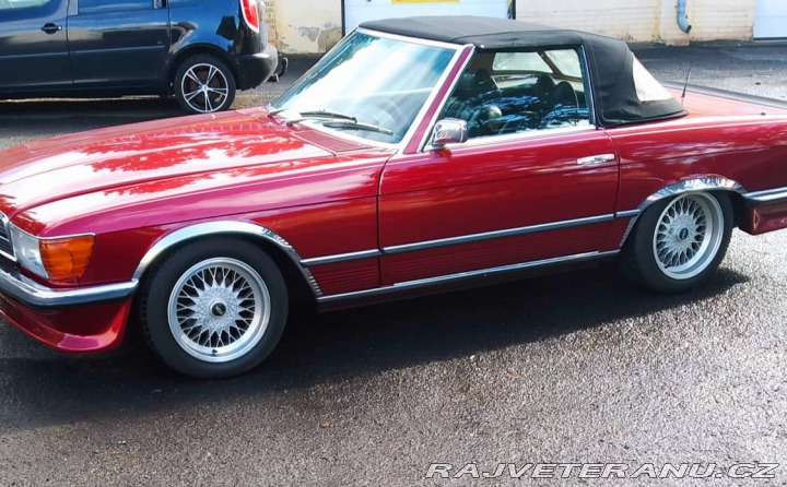 Mercedes-Benz SL RW 107 350 SL 1971