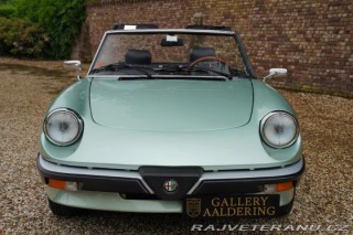 Alfa Romeo Spider 2.0 1986