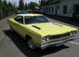 Plymouth Road Runner 