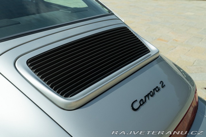 Porsche 911 964 (911) CARRERA 2 1990