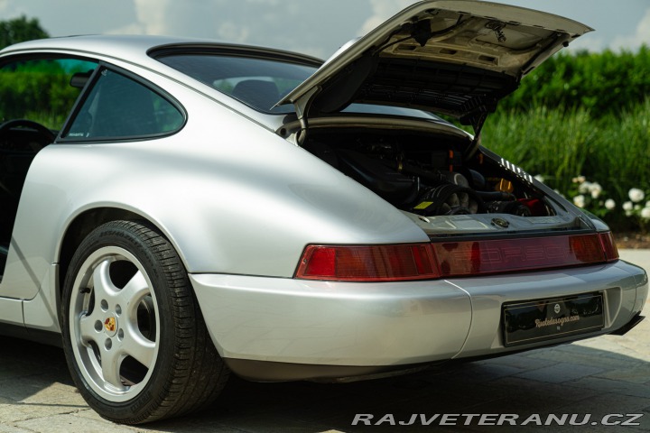 Porsche 911 964 (911) CARRERA 2 1990