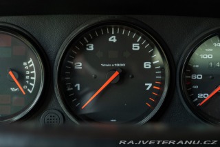 Porsche 911 964 (911) CARRERA 2 1990