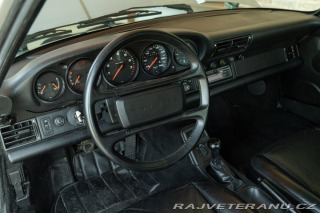 Porsche 911 964 (911) CARRERA 2 1990