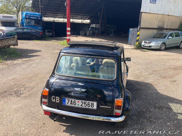 Mini Cooper cooper knighr bridg rover 2000