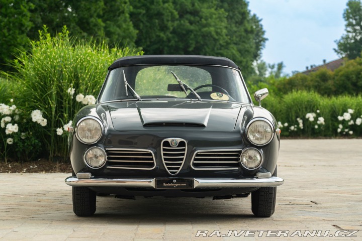 Alfa Romeo 2600 SPIDER TOURING 1966