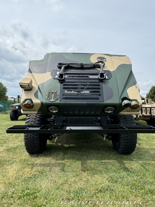 AM General Humvee Hummer H1 1994