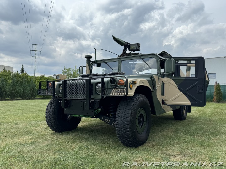 AM General Humvee Hummer H1 1994