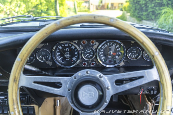 Aston Martin DB DBS 6 1970