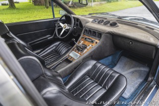 Ferrari 365 GT4 2+2 1975