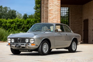 Alfa Romeo 2000 GT 2000 VELOCE