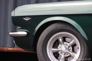 Ford Mustang Fastback, manuál 1965