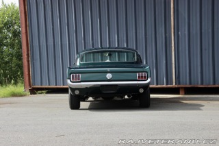 Ford Mustang Fastback, manuál 1965