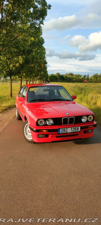 BMW 3 E30 318iS 1989