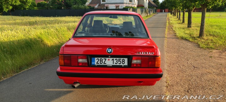 BMW 3 E30 318iS 1989