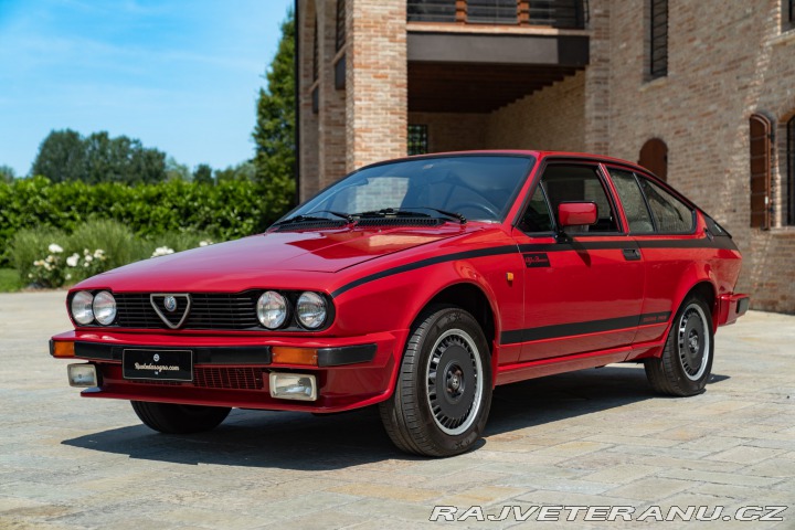 Alfa Romeo Alfetta GTV Gran Prix n.128 1981