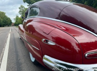 Buick Super Sedanette - PRODÁNO 1948