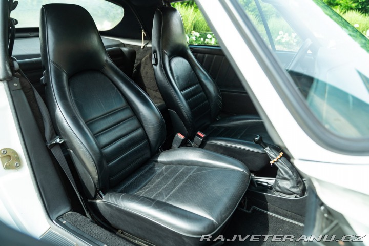 Porsche 911 CARRERA 3.2 CABRIOLET 1986
