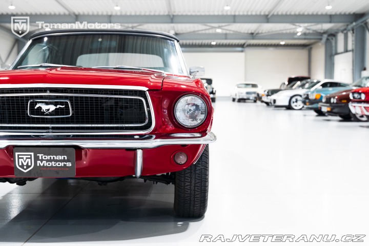 Ford Mustang Kabrio, po renovaci v ČR 1968