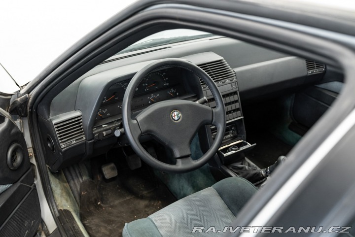 Alfa Romeo 164 3.0 V6 1987