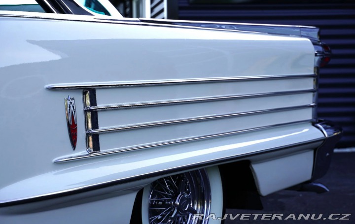 Oldsmobile 88 Super 88 1958