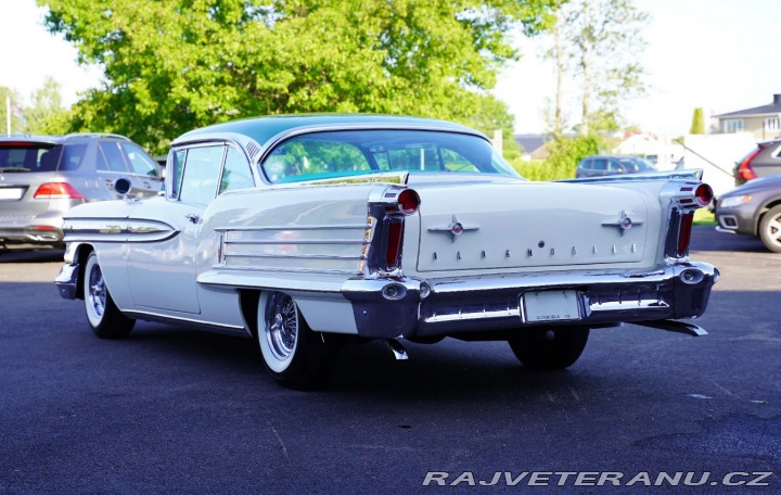 Oldsmobile 88 Super 88 1958