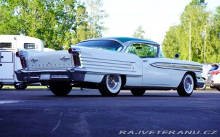 Oldsmobile 88 Super 88 1958