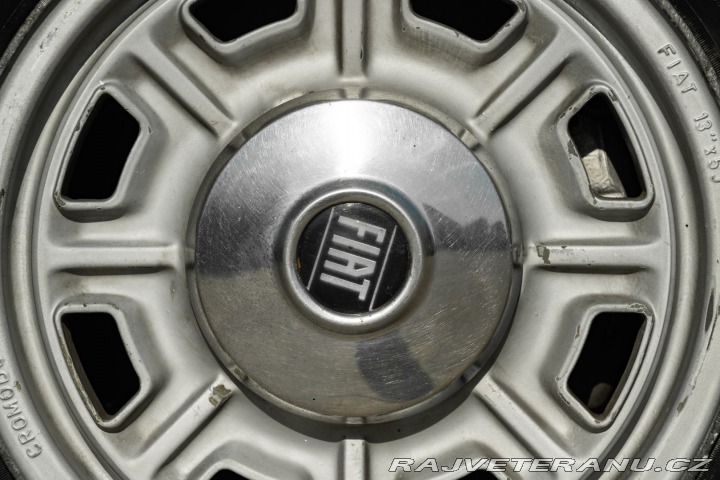 Fiat 124 FAMILIARE 1973