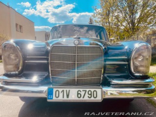 Mercedes-Benz 220 SE 1963