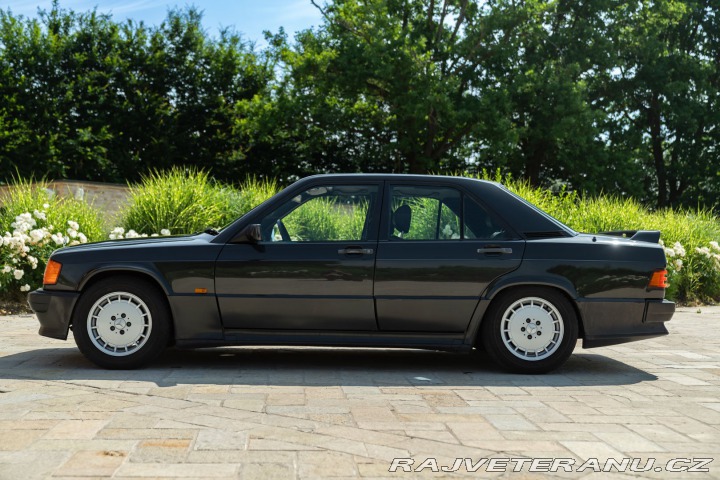 Mercedes-Benz 190 E 2.5 - 16 1989