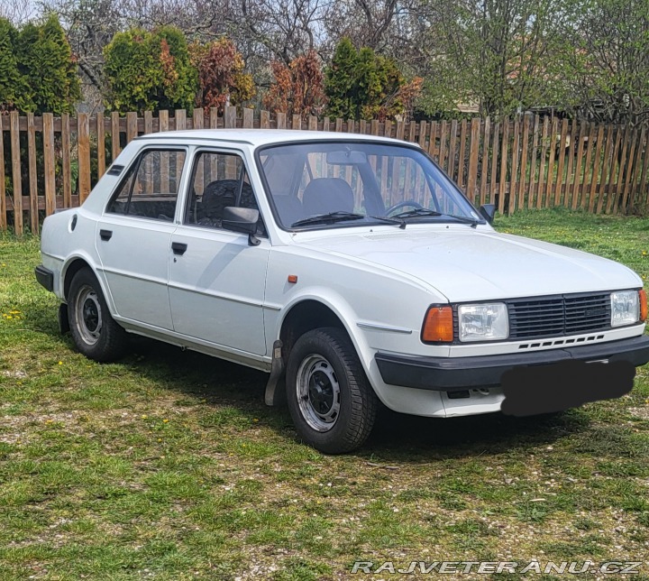 Škoda 120 L 1988