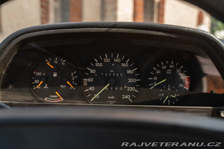 Mercedes-Benz 500 SEC 1986
