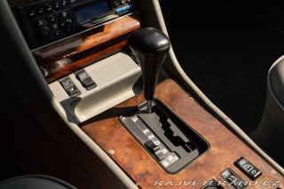 Mercedes-Benz 500 SEC 1986