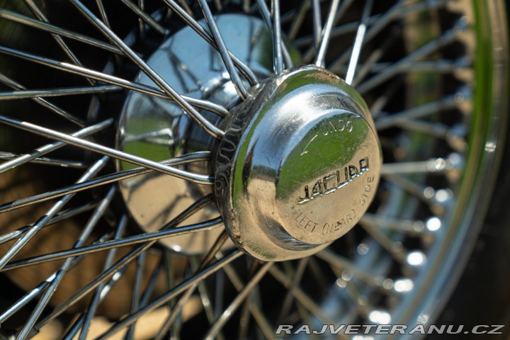 Jaguar E-Type V12 SPIDER 1974