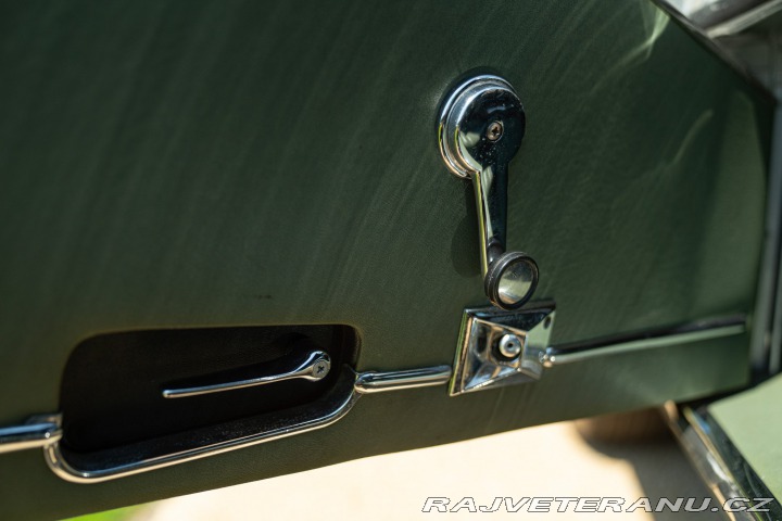 Jaguar E-Type V12 SPIDER 1974