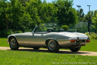 Jaguar E-Type V12 SPIDER 1974