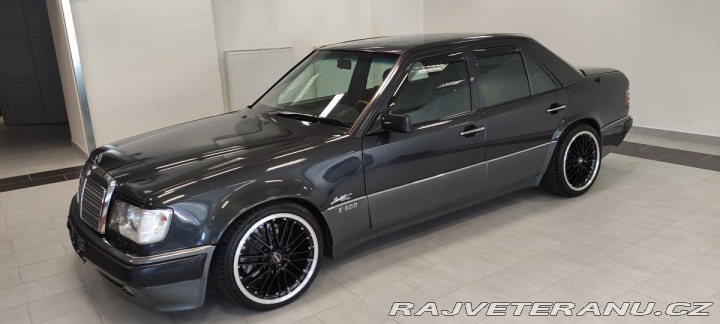 Mercedes-Benz 500 124 E 500 AMG 1993