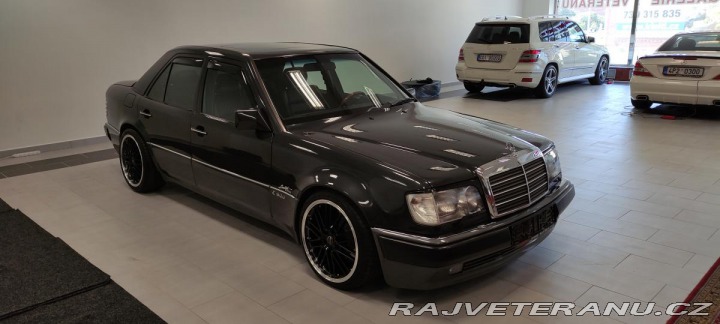 Mercedes-Benz 500 124 E 500 AMG 1993